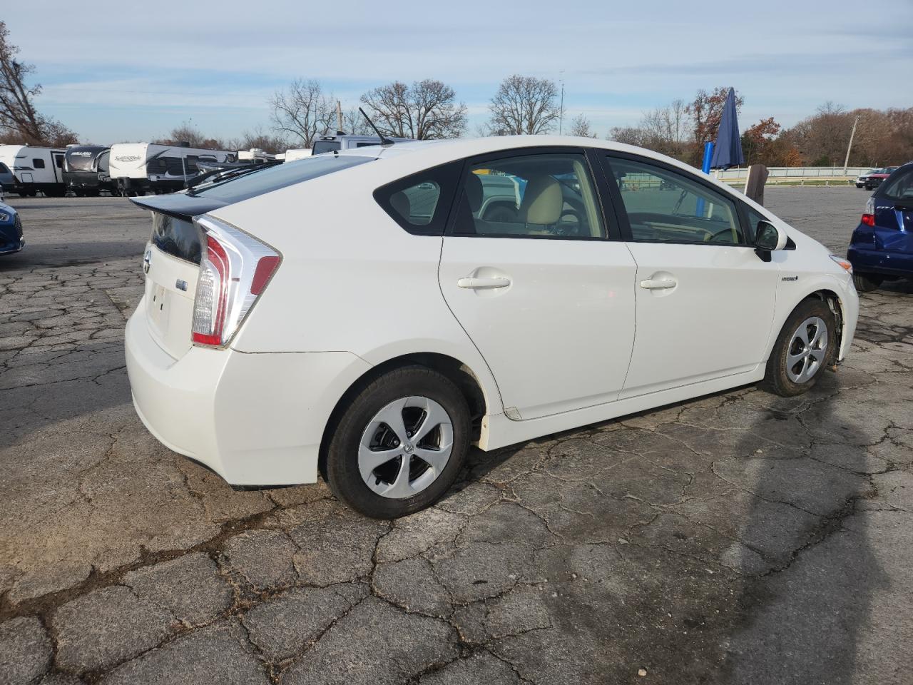 TOYOTA PRIUS
