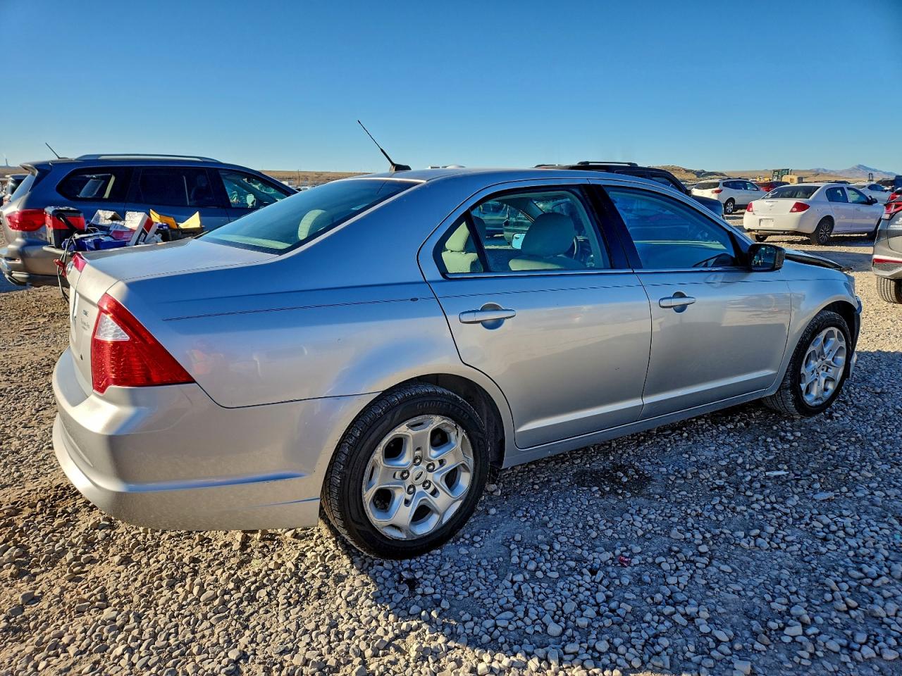 FORD FUSION SE