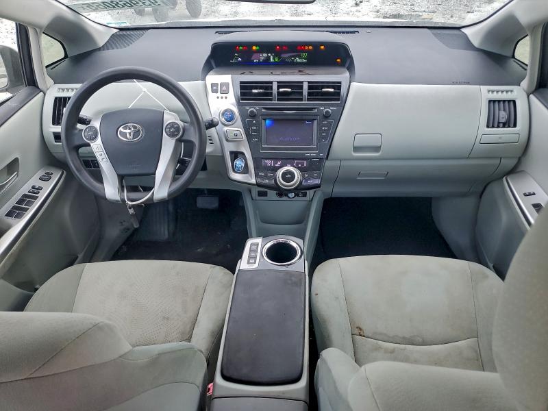 2013 TOYOTA PRIUS V #3297145515
