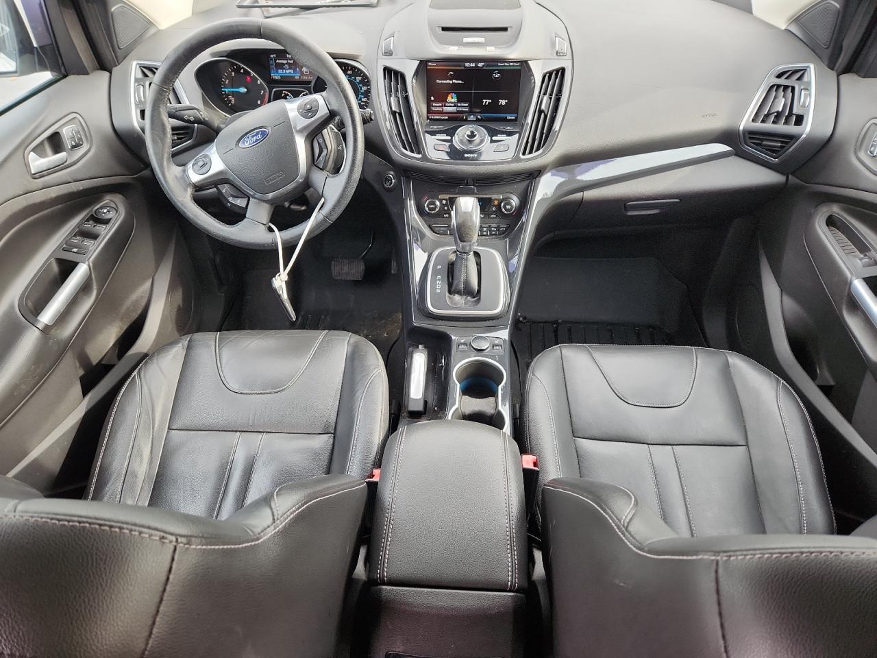 FORD ESCAPE TITANIUM