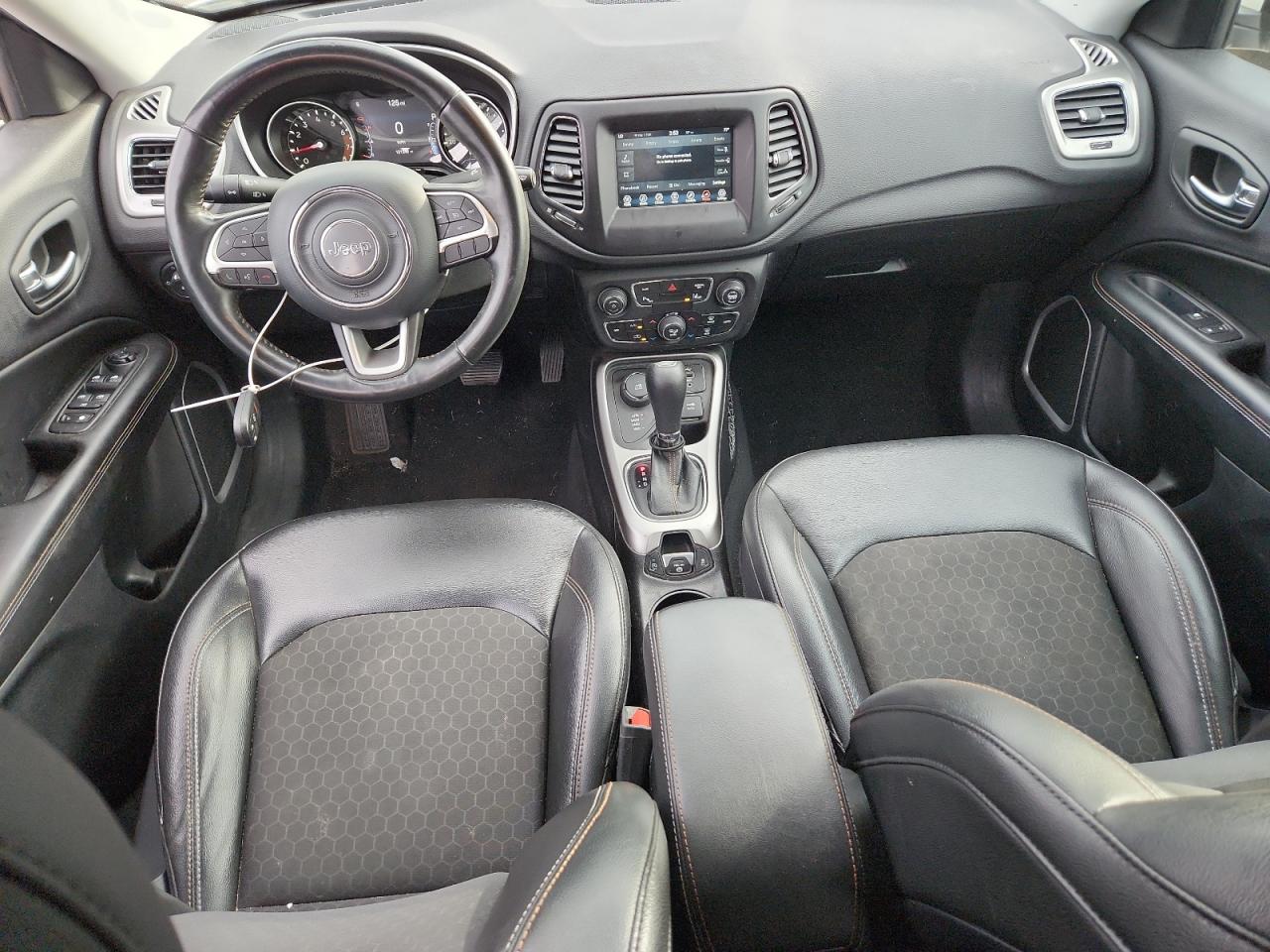 JEEP COMPASS LATITUDE