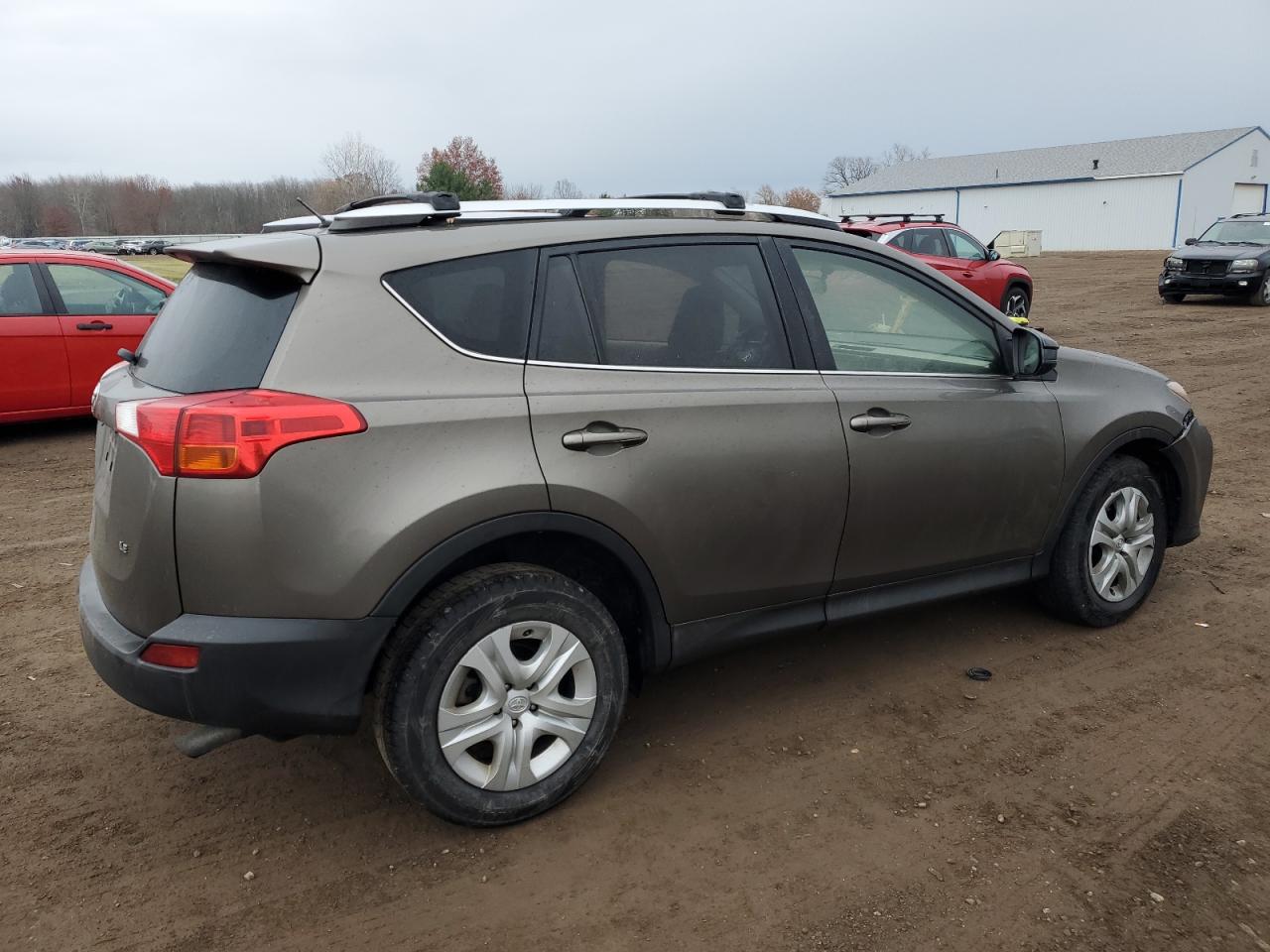 TOYOTA RAV4 LE