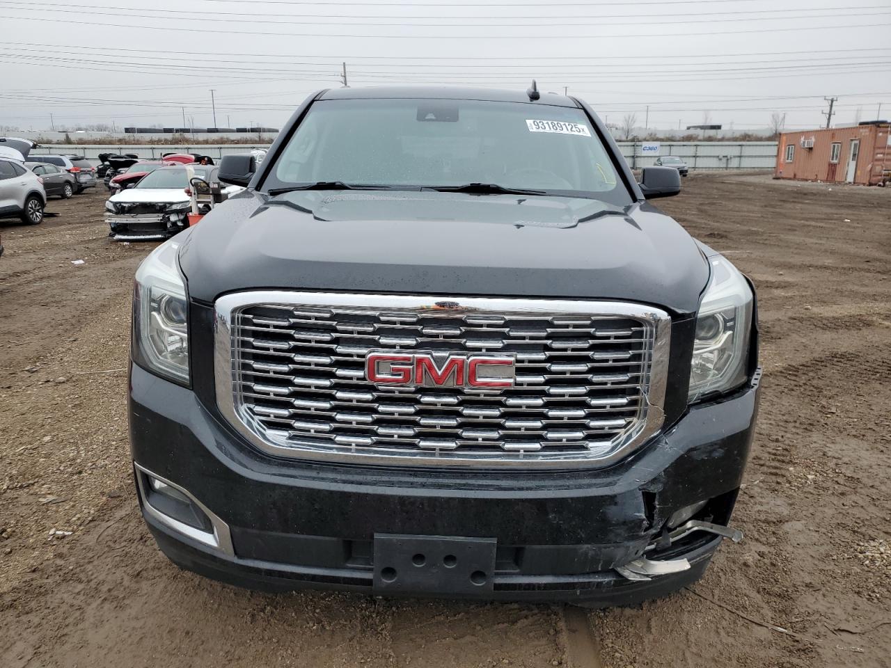 GMC YUKON K1500 SLT
