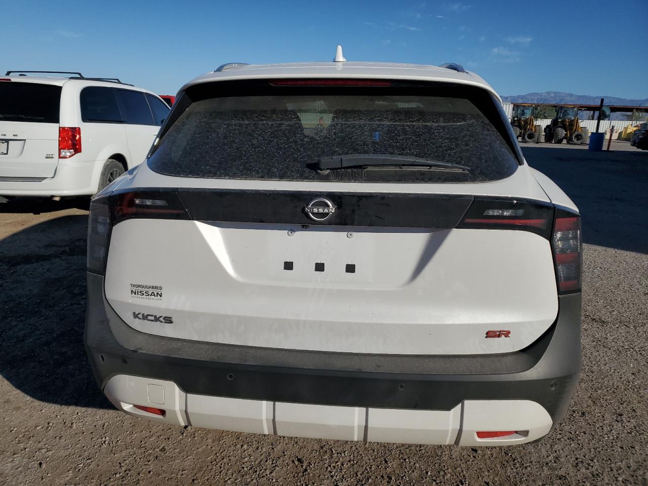 NISSAN KICKS SR