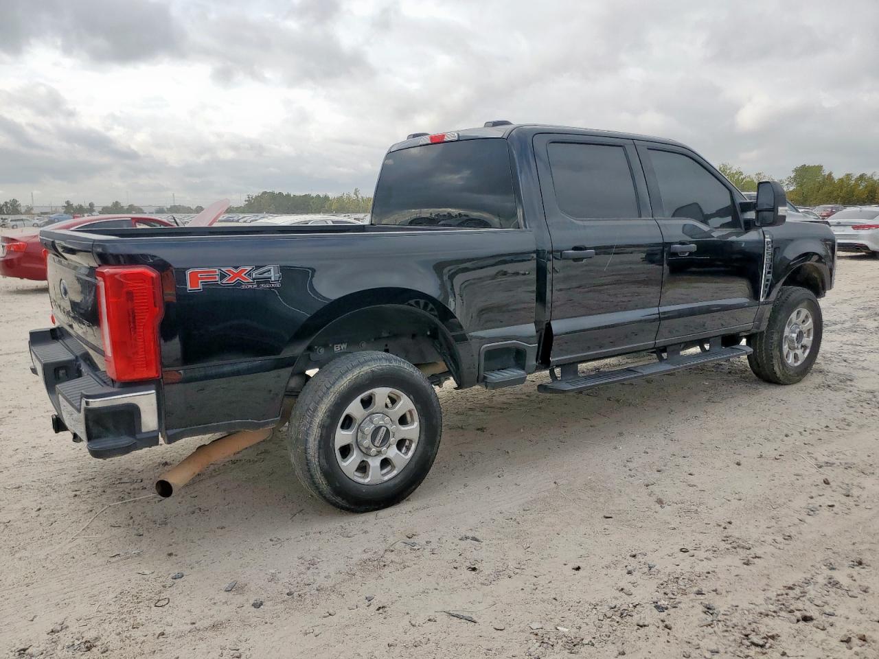 FORD F-250 SUPER DUTY