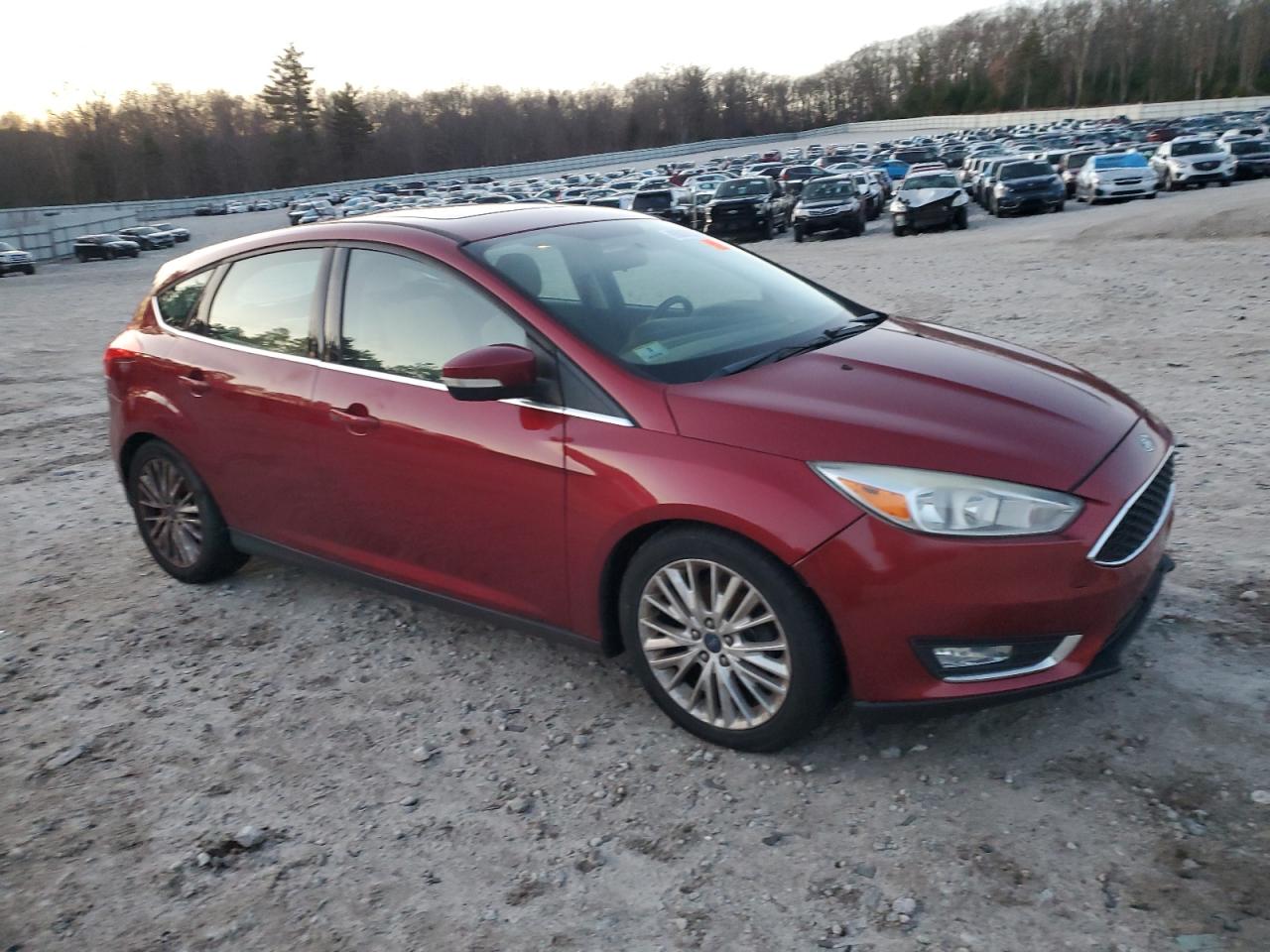 Lot #3309279622 2015 FORD FOCUS TITA