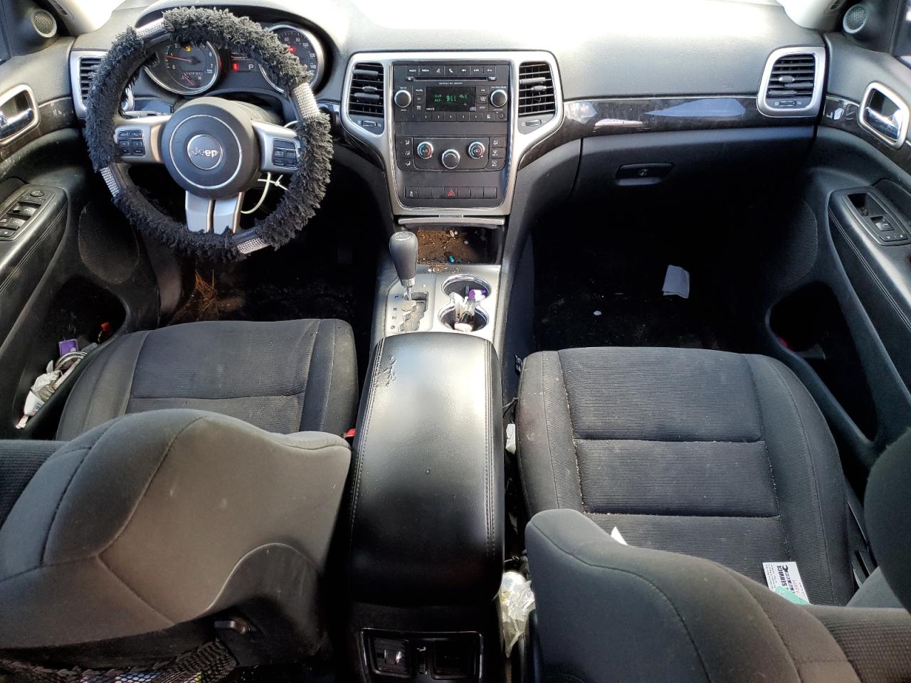 JEEP GRAND CHEROKEE LAREDO