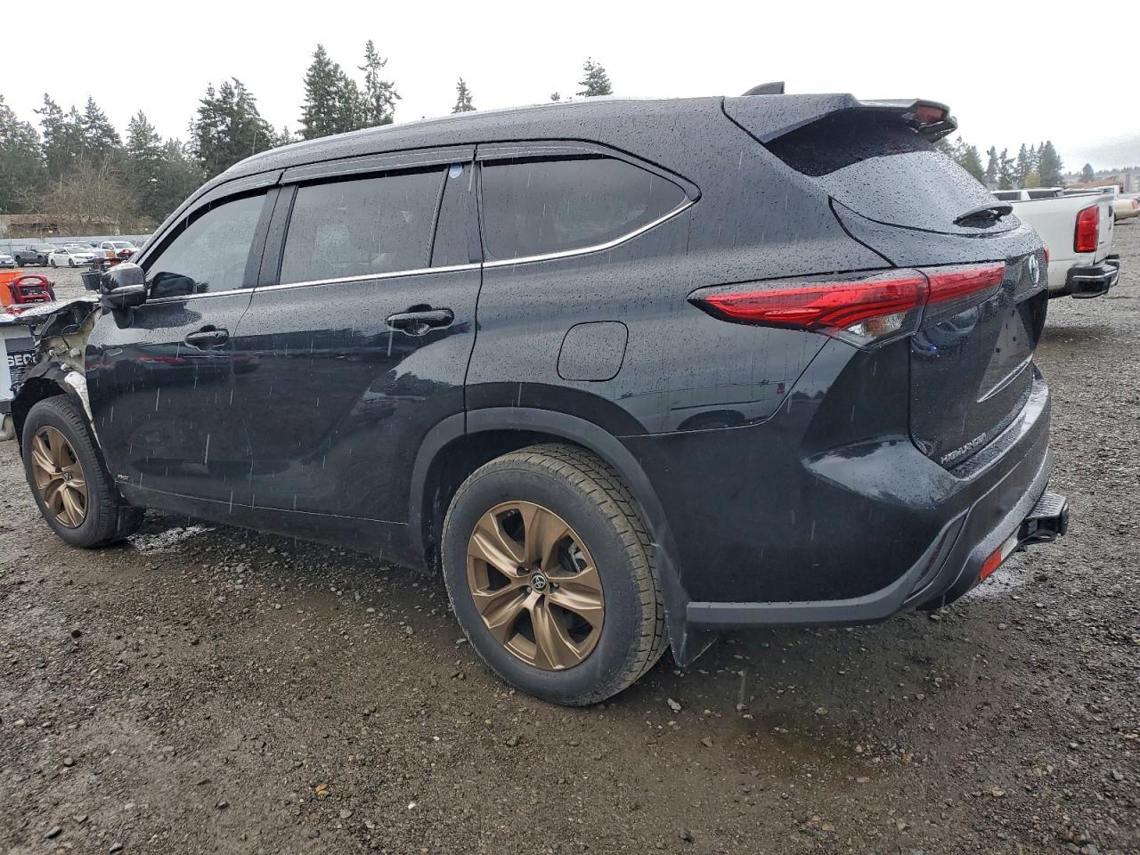 TOYOTA HIGHLANDER HYBRID BRONZE EDITION