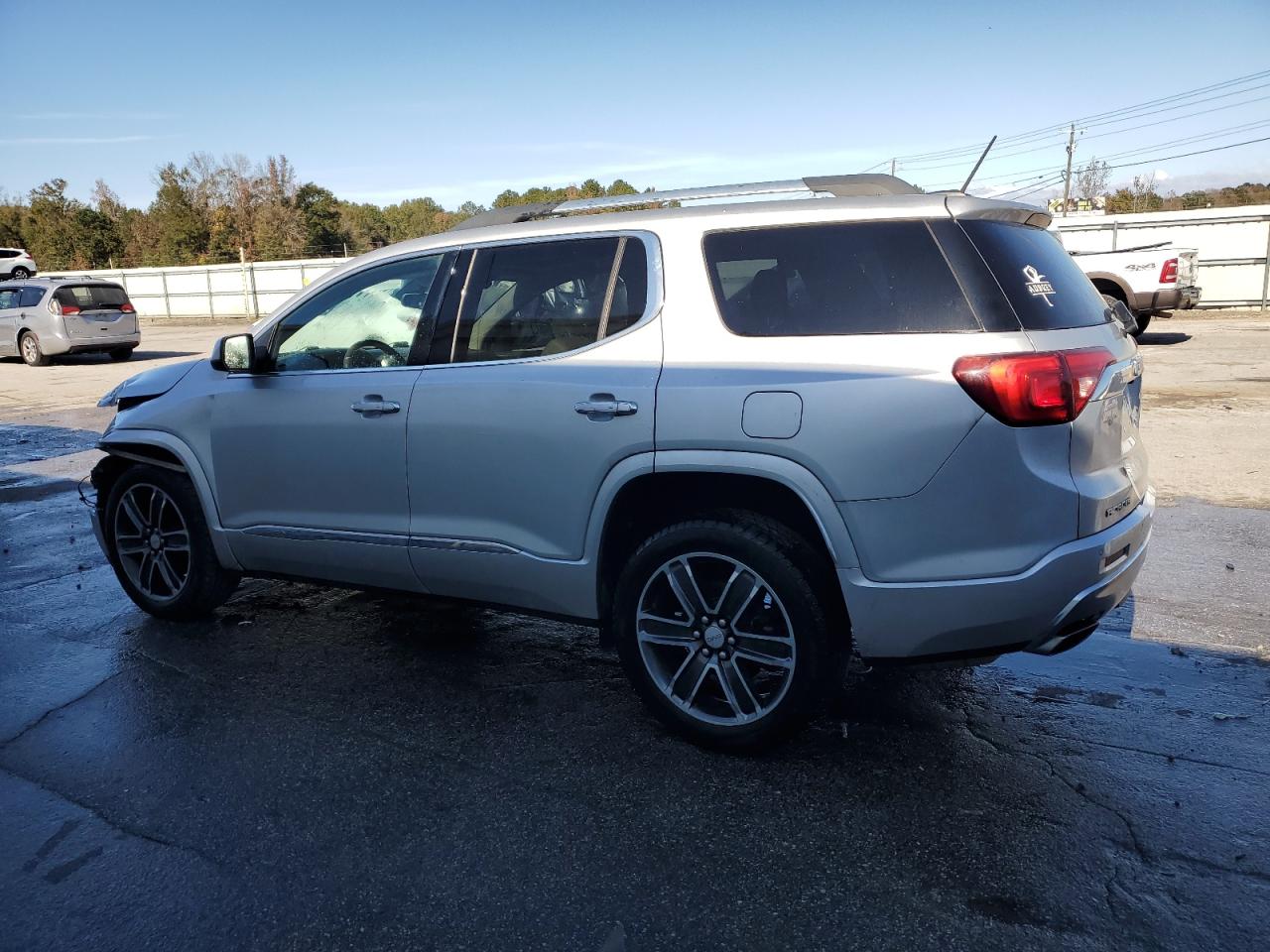 GMC ACADIA DENALI