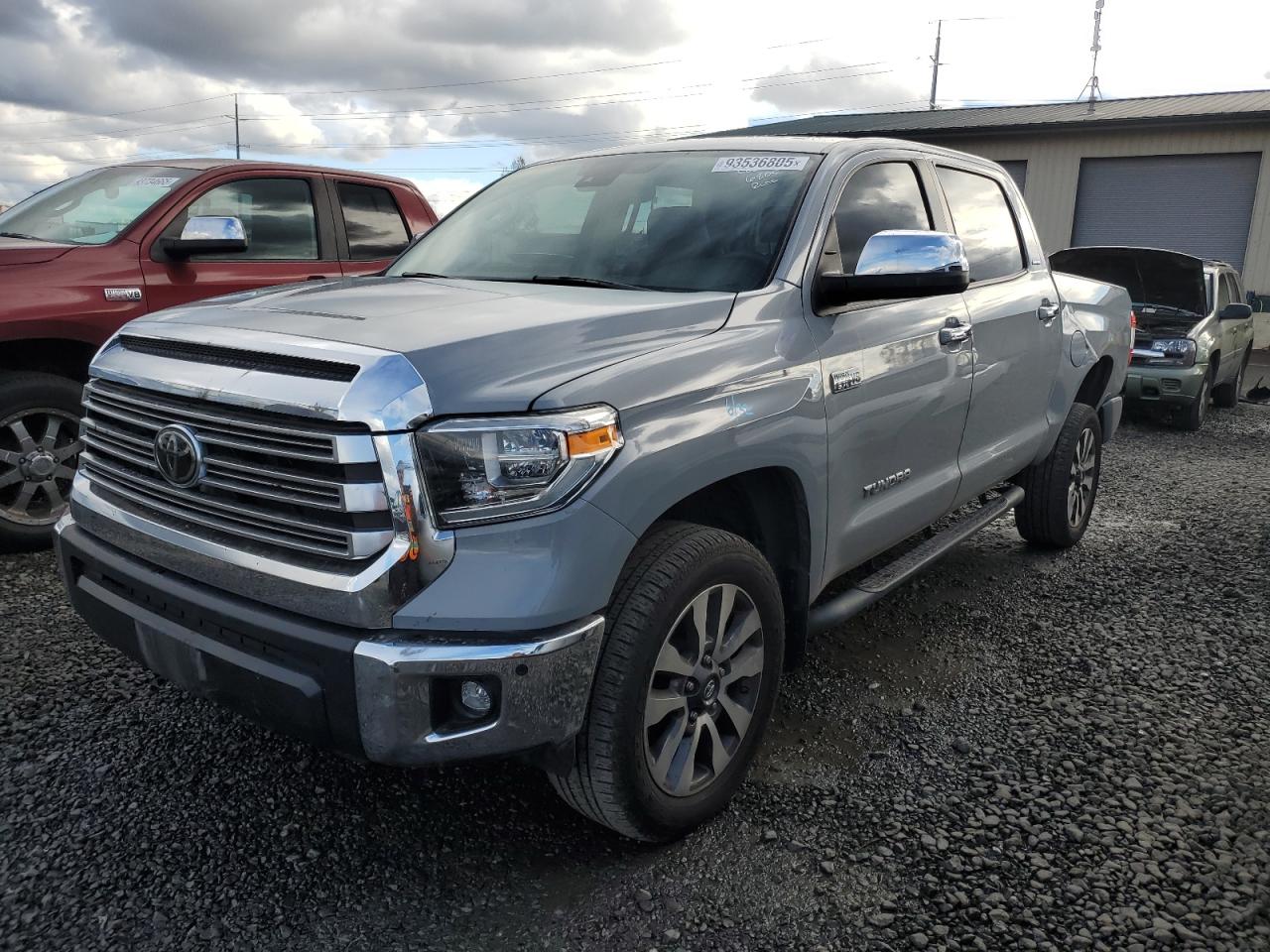 TOYOTA TUNDRA CREWMAX LIMITED