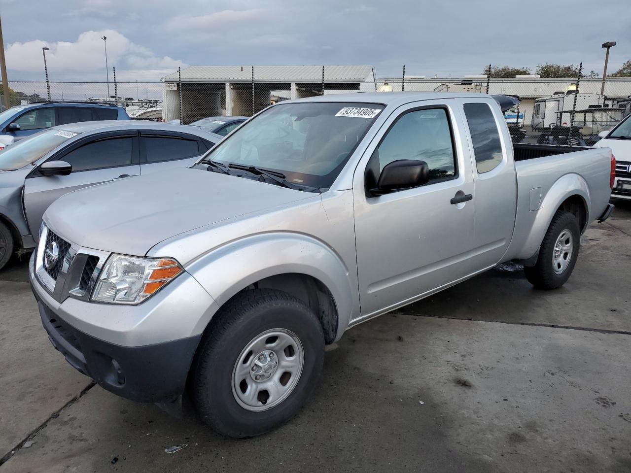 NISSAN FRONTIER S