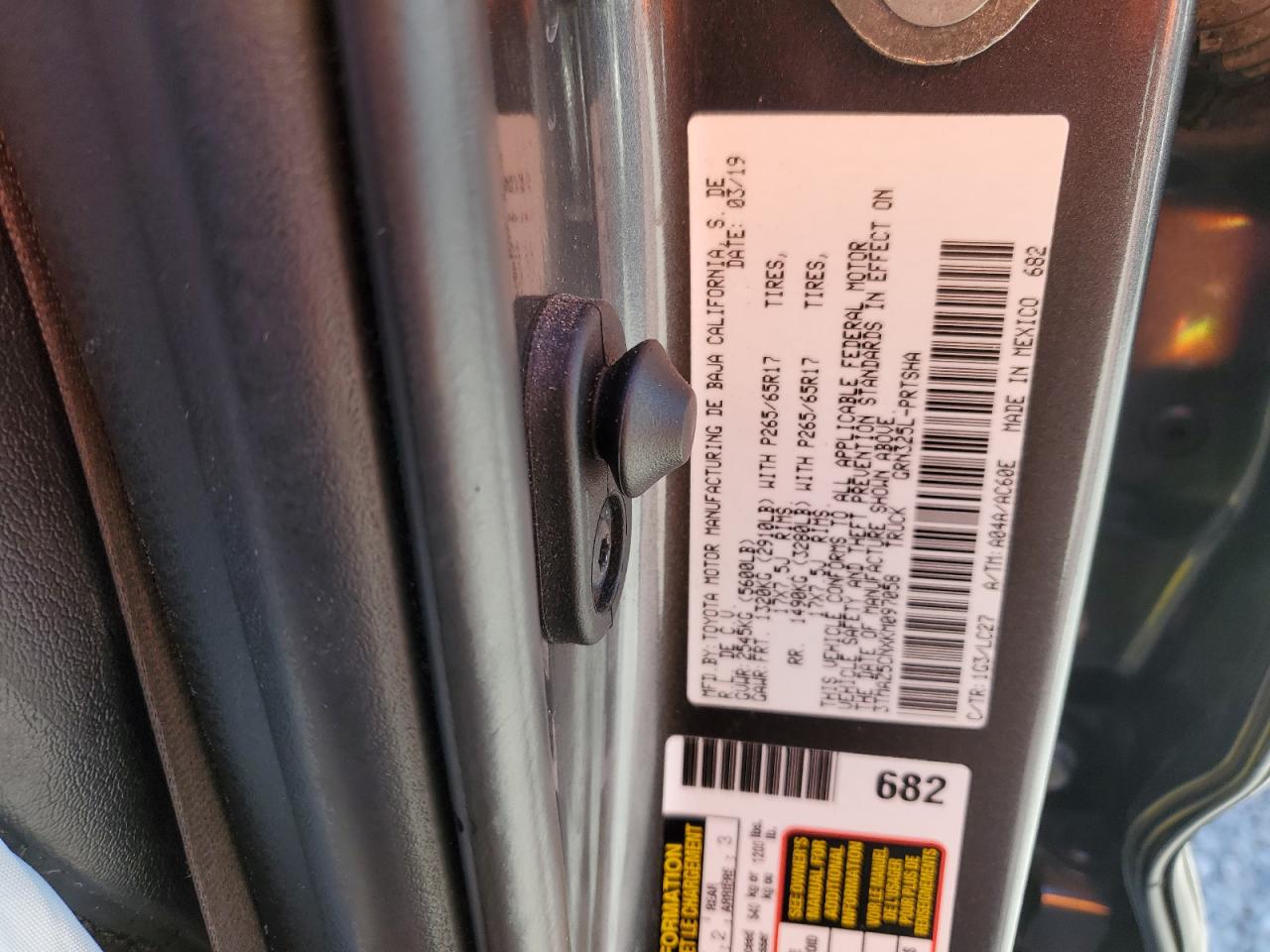 TOYOTA TACOMA DOUBLE CAB