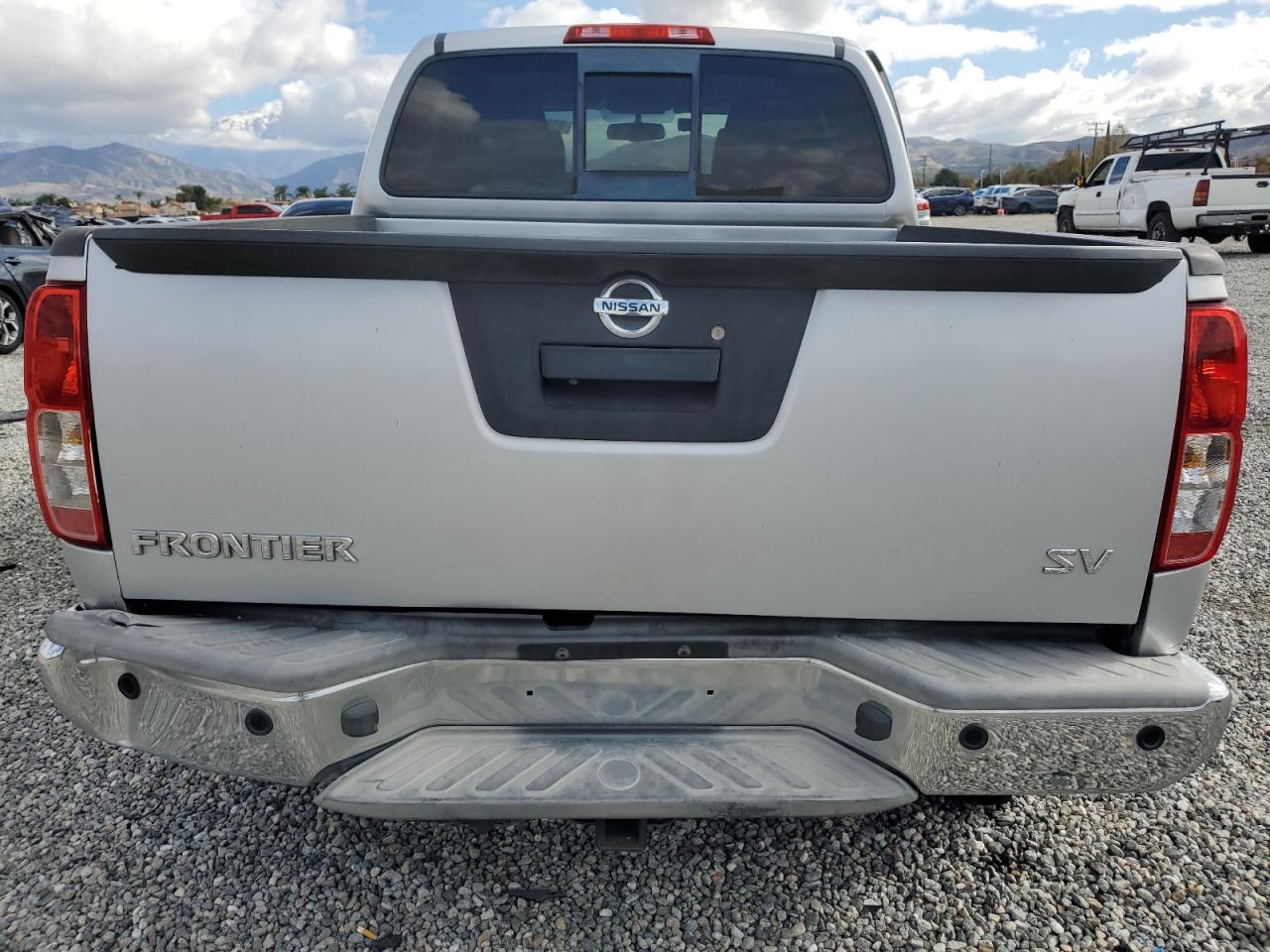 NISSAN FRONTIER S