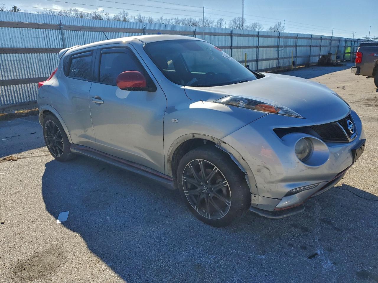 NISSAN JUKE S