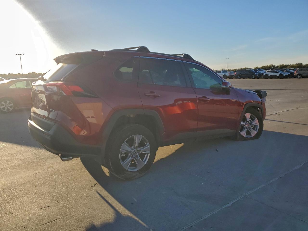 TOYOTA RAV4 XLE