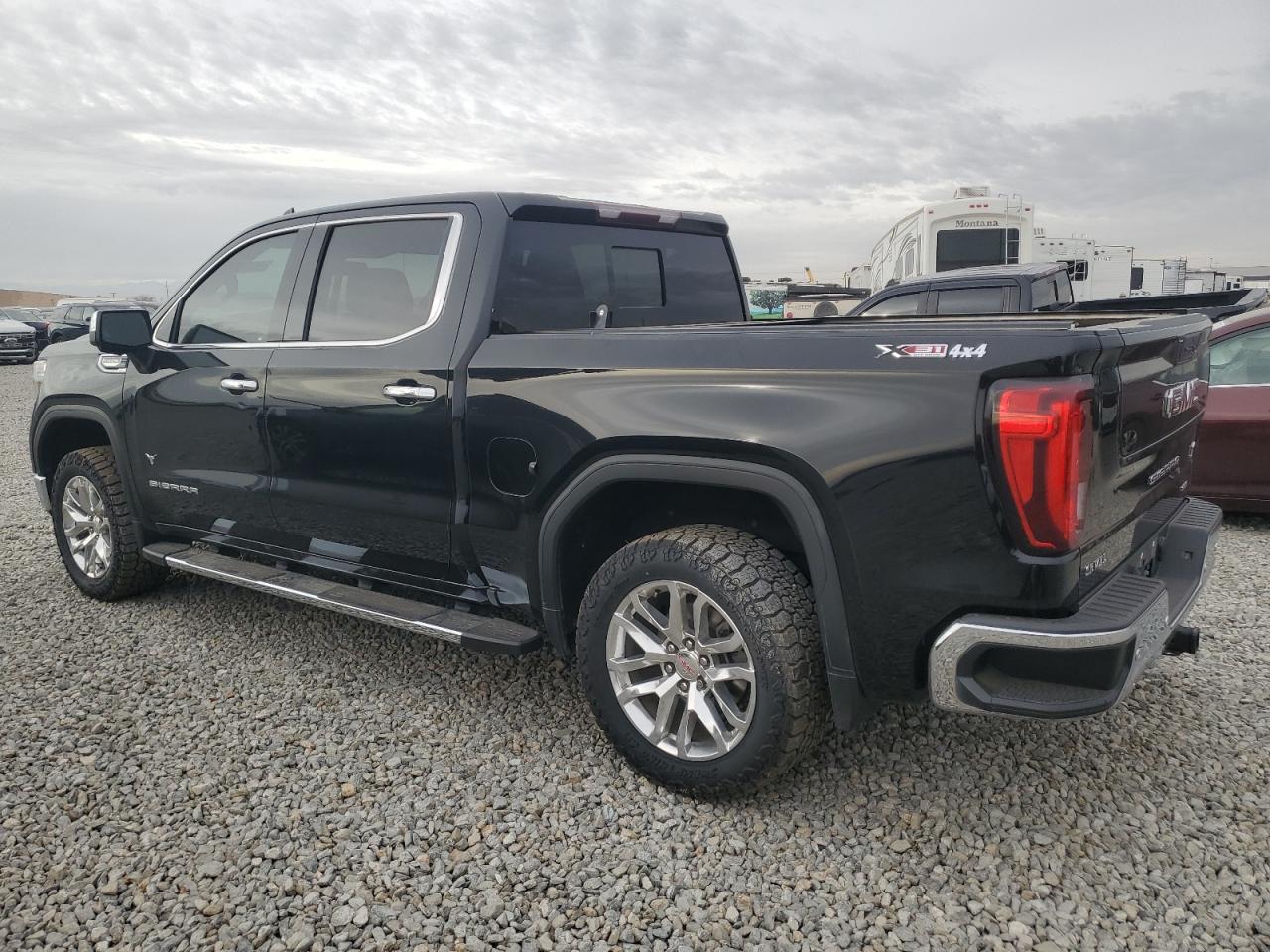 GMC SIERRA K1500 SLT