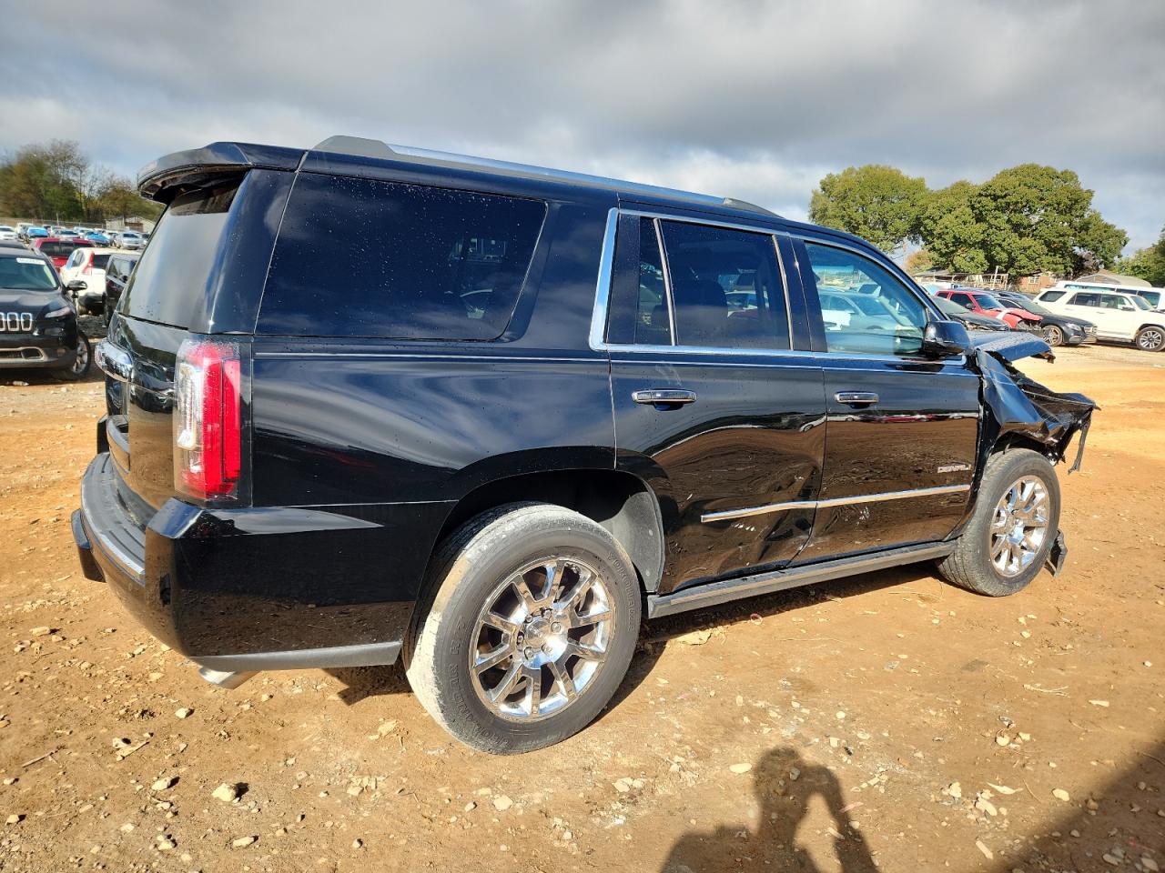 GMC YUKON DENALI