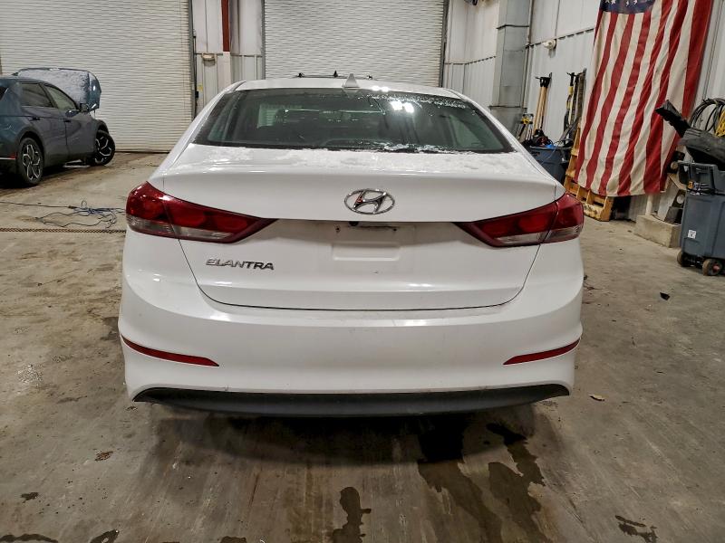 2018 HYUNDAI ELANTRA SE #3301705369