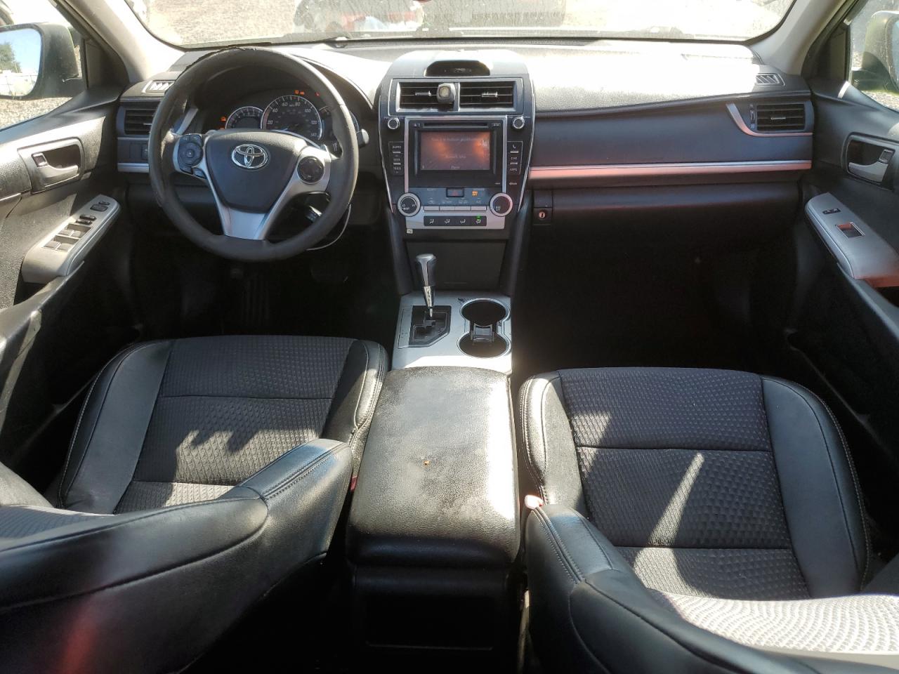 TOYOTA CAMRY L