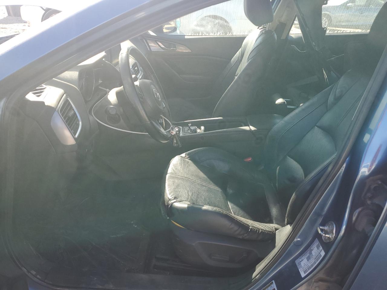 MAZDA 3 GRAND TOURING