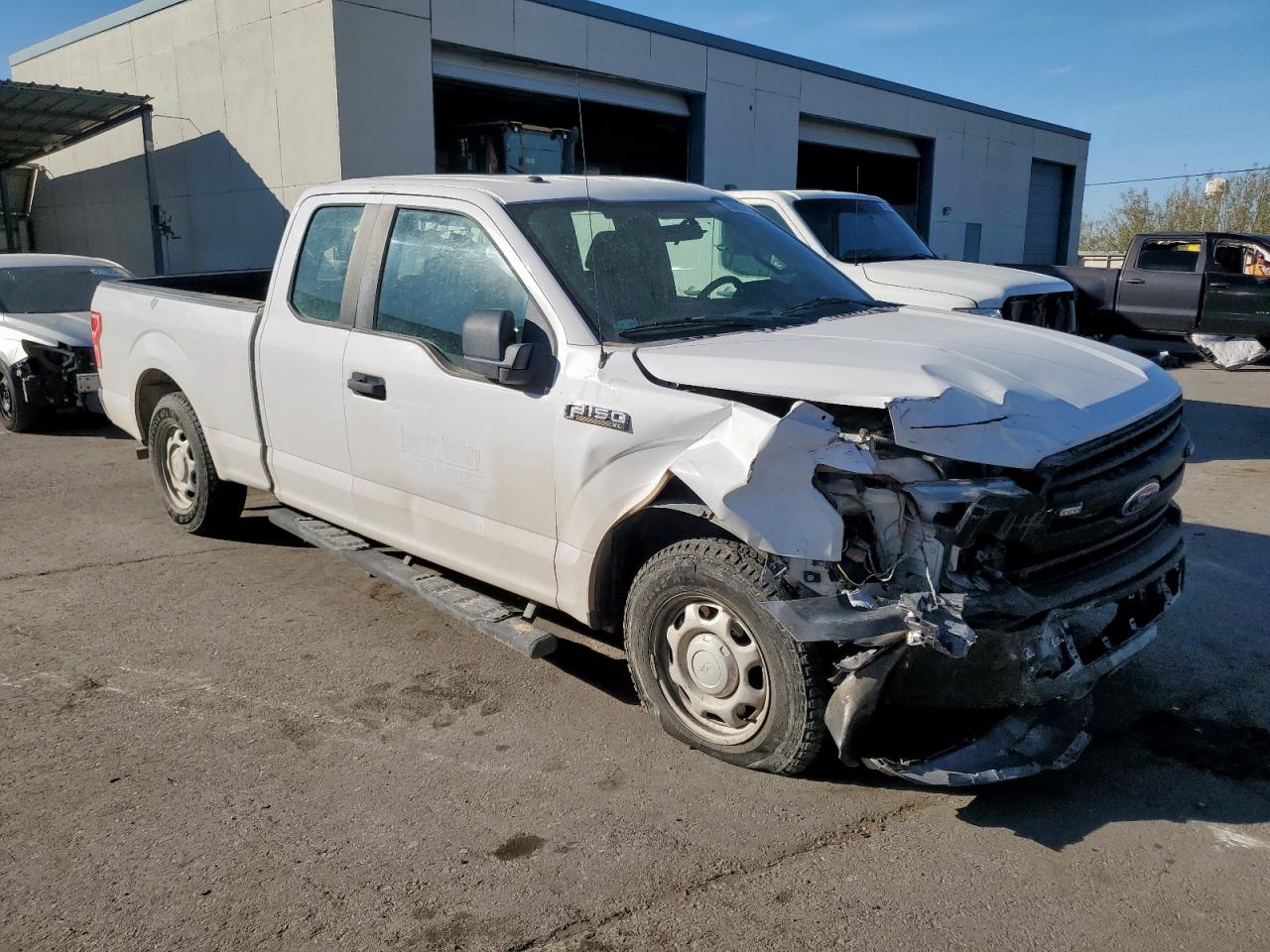 FORD F-150 SUPER CAB