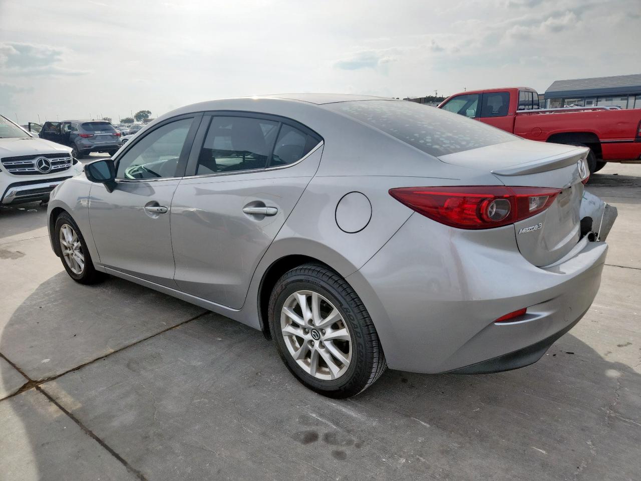 MAZDA 3 TOURING
