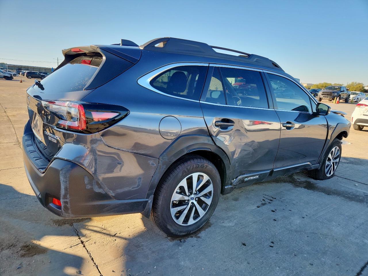 SUBARU LEGACY PREMIUM