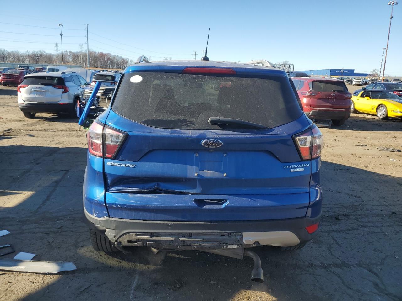 FORD ESCAPE TITANIUM