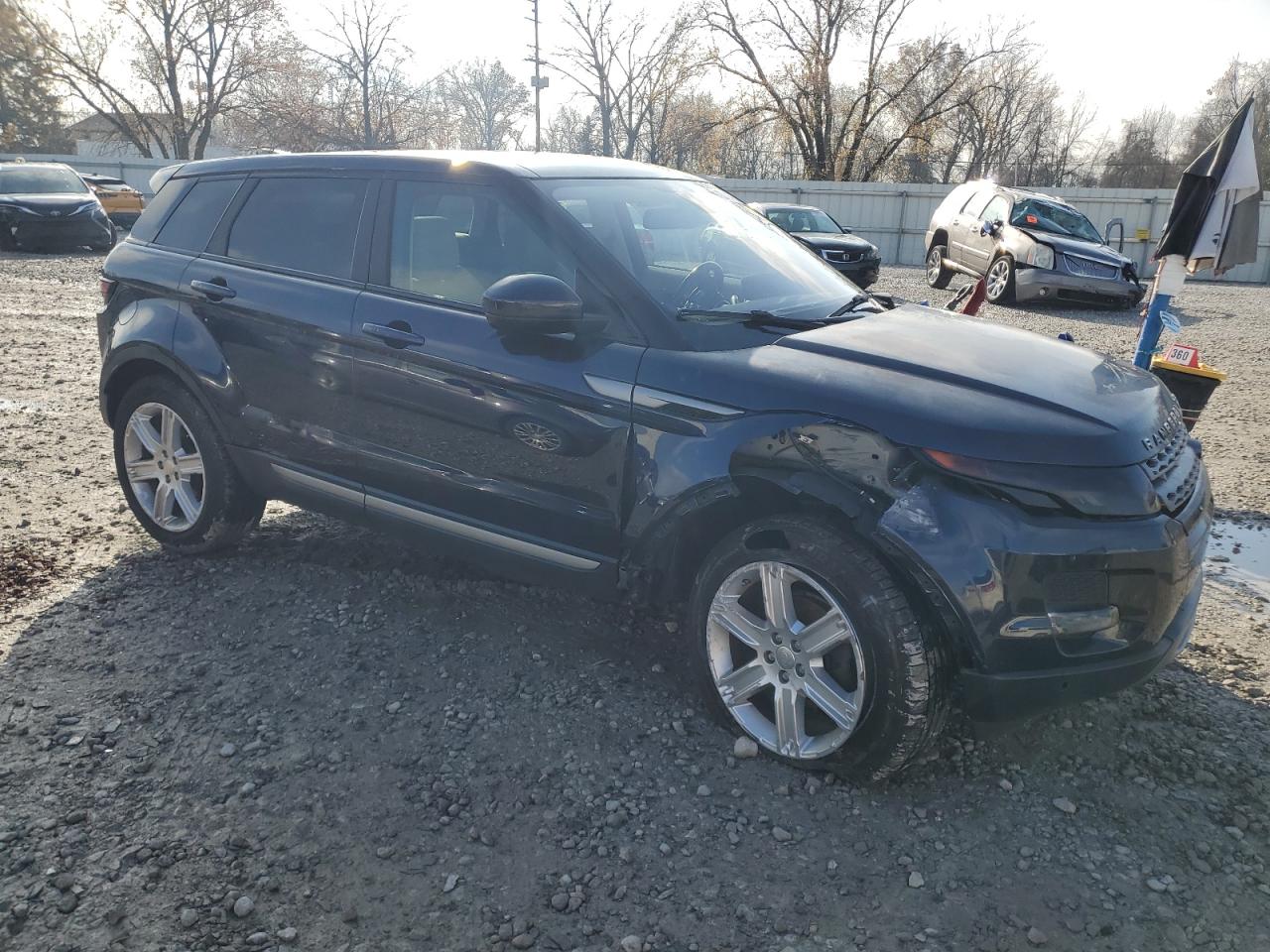 LAND ROVER RANGE ROVER PURE PLUS