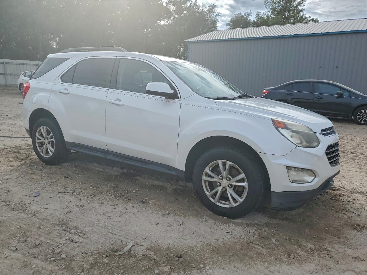Lot #3301810350 2017 CHEVROLET EQUINOX LT