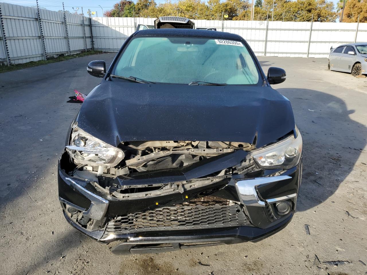 MITSUBISHI OUTLANDER ES