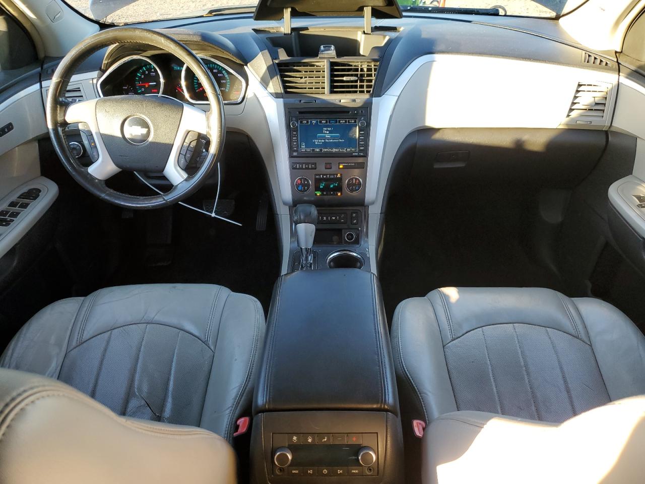 Lot #3287816097 2009 CHEVROLET TRAVERSE L