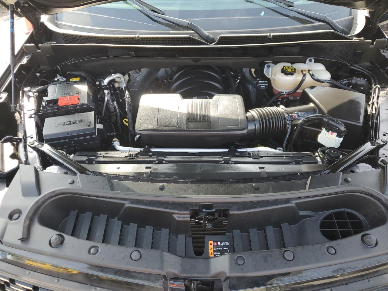 CADILLAC ESCALADE PREMIUM LUXURY