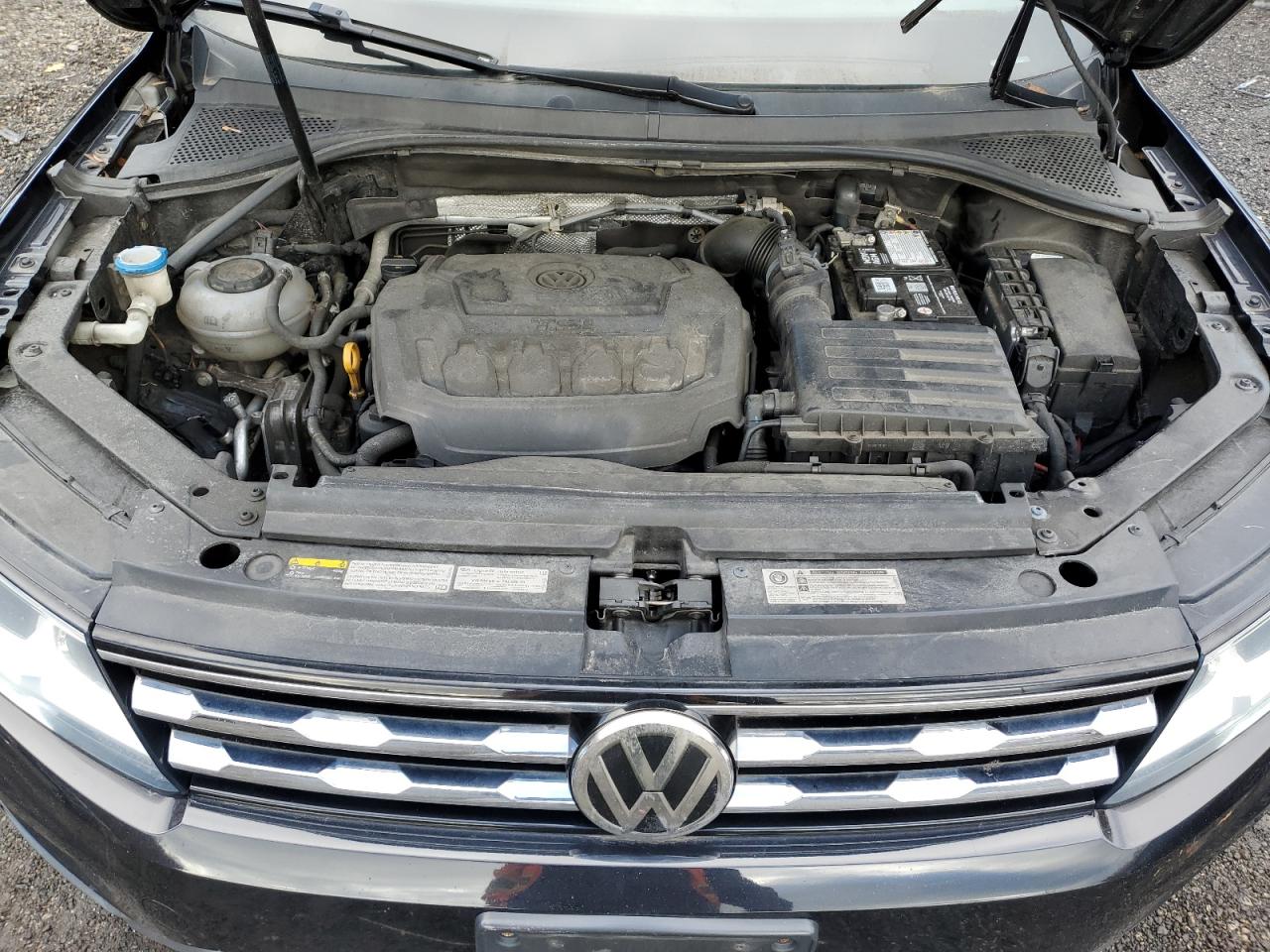 VOLKSWAGEN TIGUAN SE