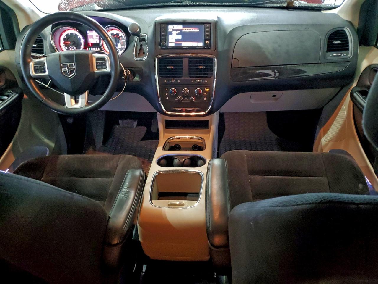 DODGE GRAND CARAVAN SXT