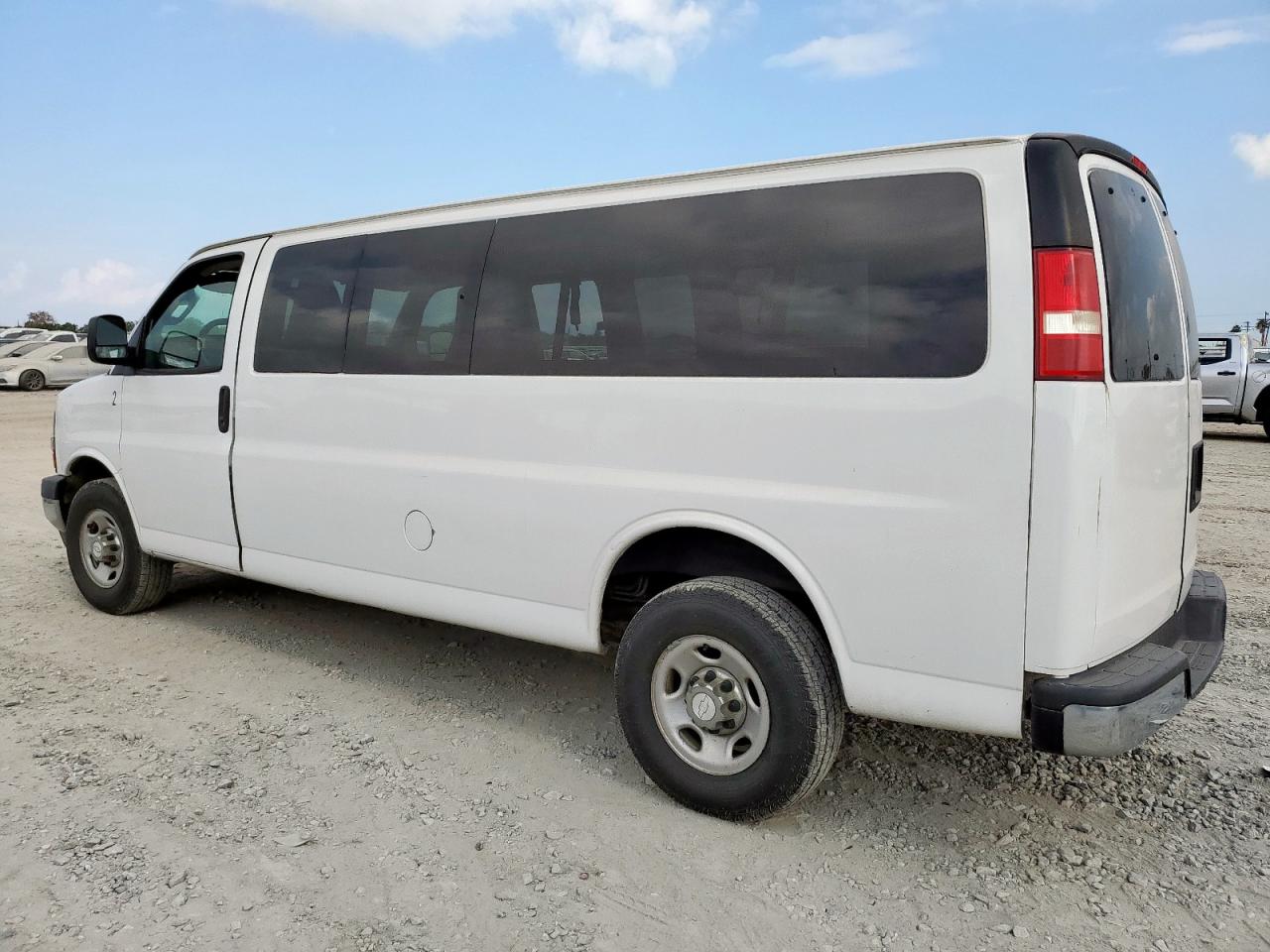 CHEVROLET EXPRESS LT