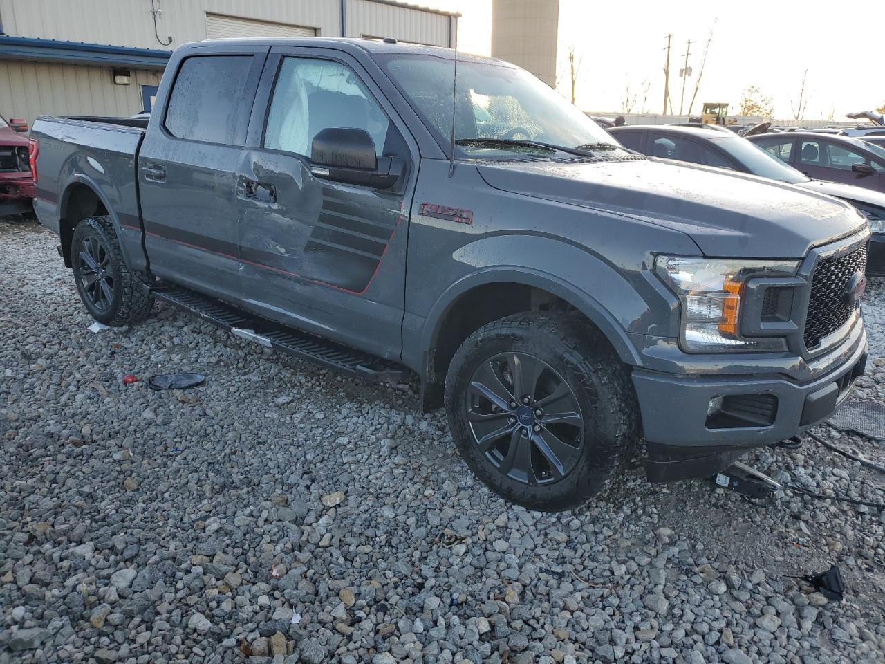 FORD F-150 SUPERCREW
