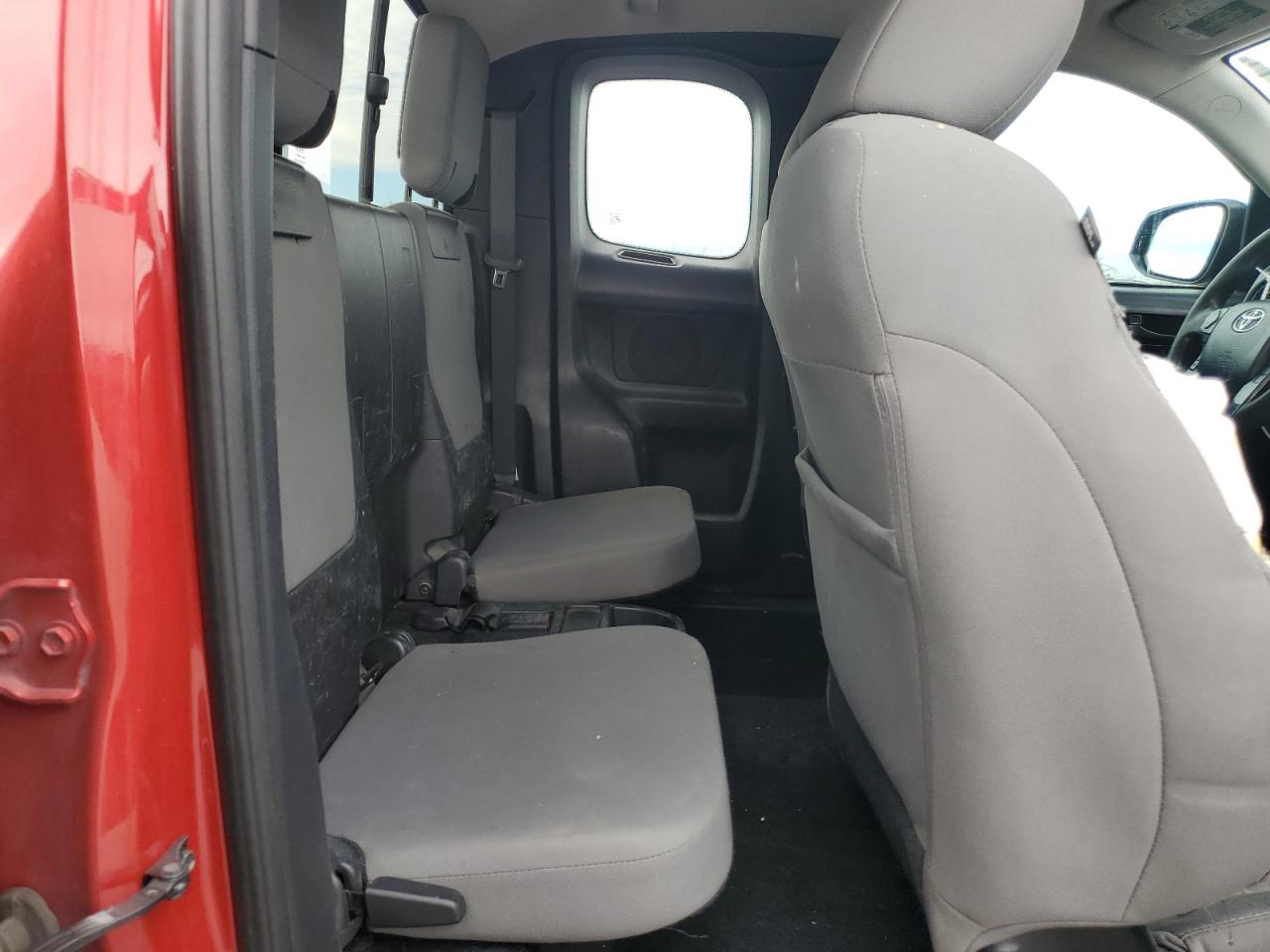 TOYOTA TACOMA ACCESS CAB