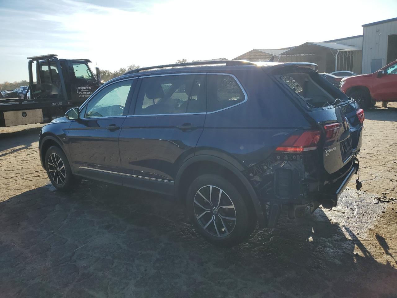 VOLKSWAGEN TIGUAN SE