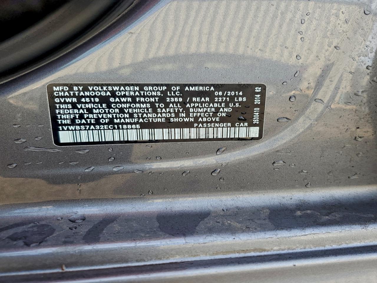 VOLKSWAGEN PASSAT SE