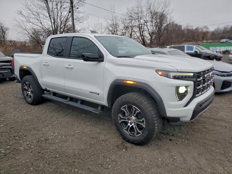 2024 GMC CANYON AT4 #3302647077