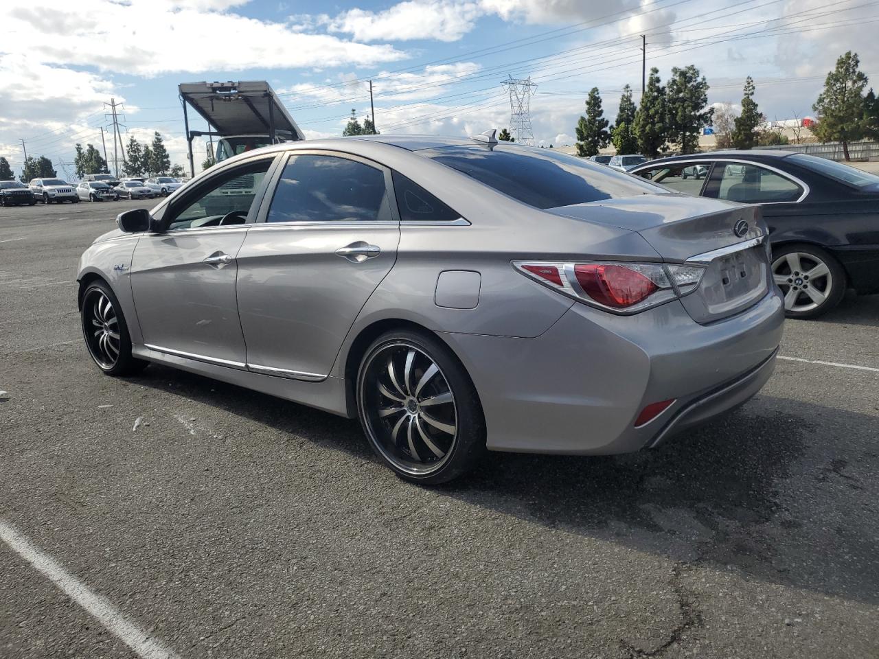 Lot #3302700034 2012 HYUNDAI SONATA HYB