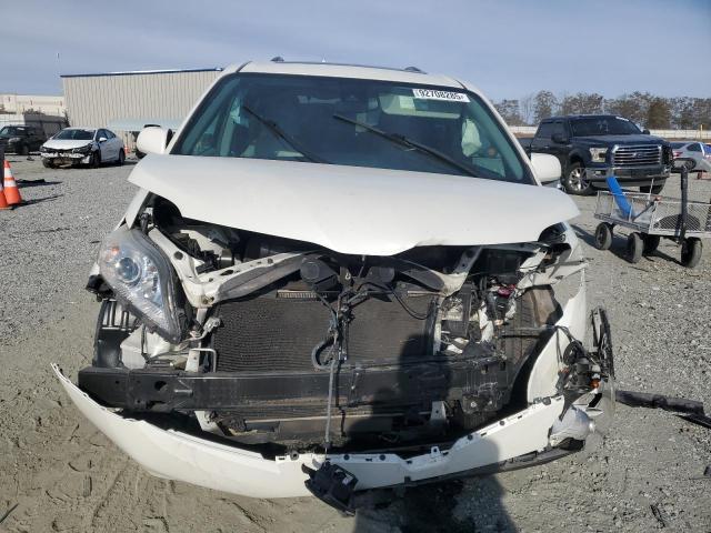 2018 TOYOTA SIENNA XLE #3292547680