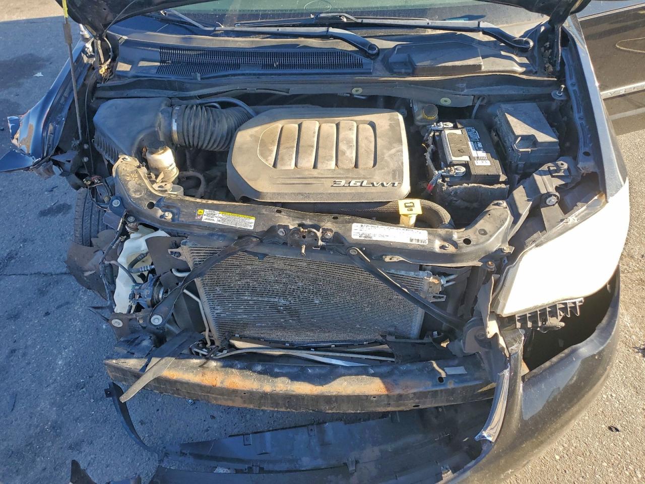 CHRYSLER TOWN & COUNTRY TOURING