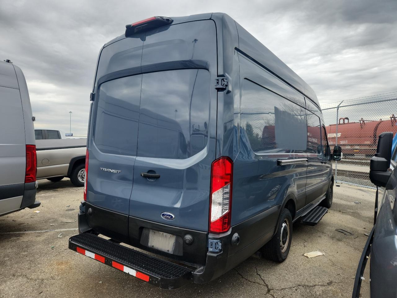 Lot #3311719262 2020 FORD TRANSIT