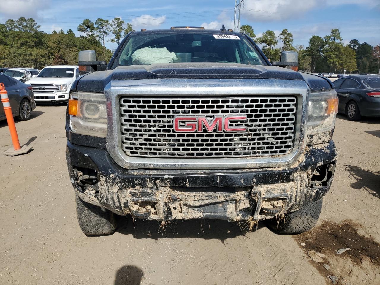 GMC SIERRA K2500 DENALI
