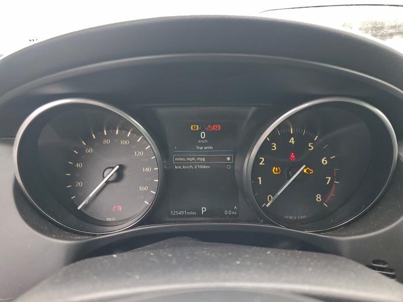 2018 JAGUAR XE PRESTIG #3297013371