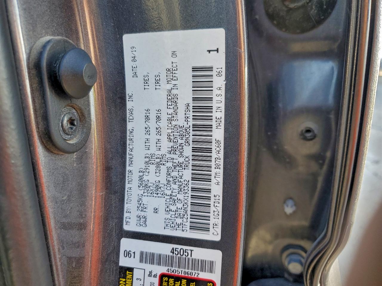 TOYOTA TACOMA DOUBLE CAB