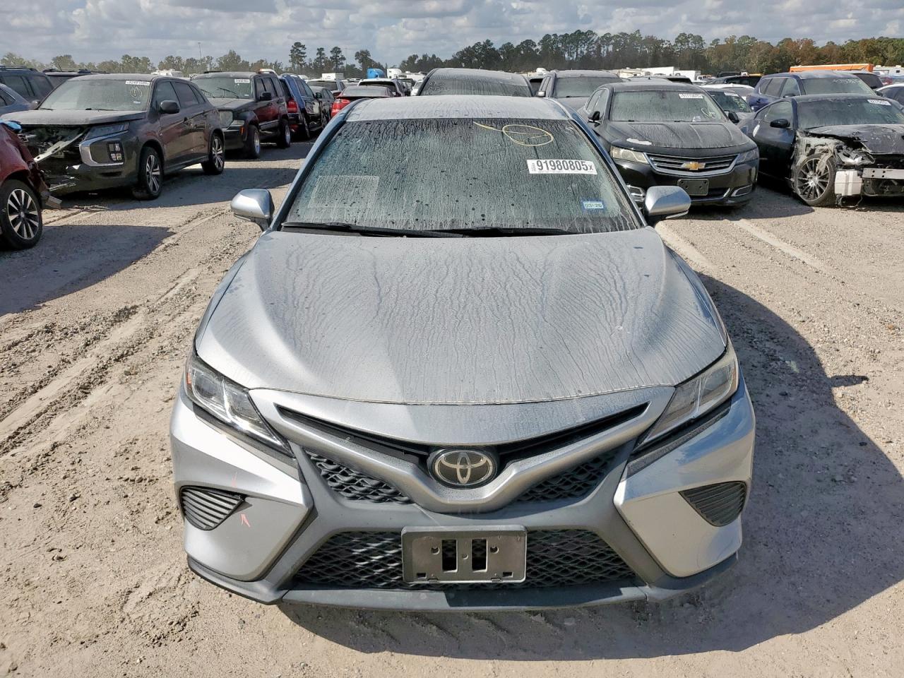 TOYOTA CAMRY SE