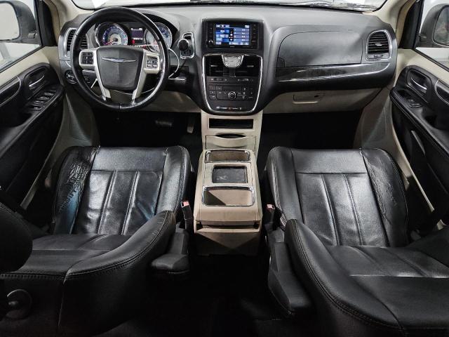 2014 CHRYSLER TOWN & COU #3310407005